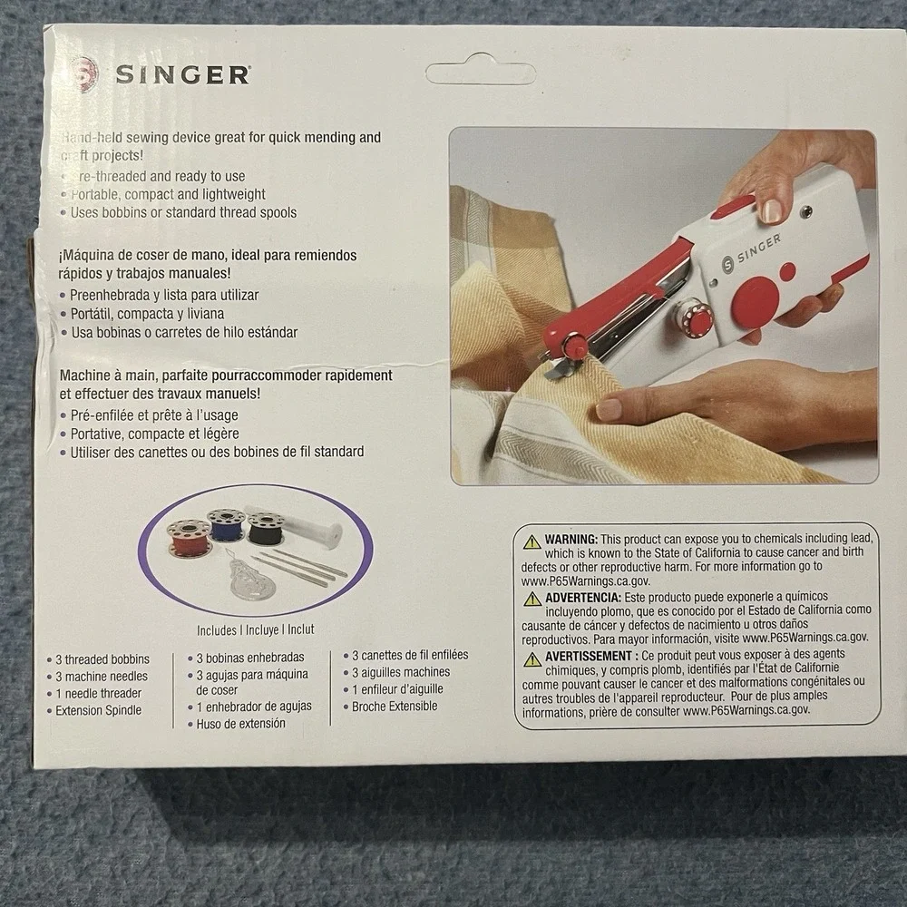 NEW Singer Stitch Sew Quick Handheld Cordless Mending Machine, In Box